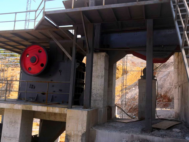 顎式破碎機(jī)