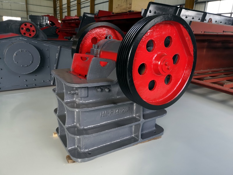 圓錐破碎機與細鄂破對比：粒度控制上的顯著優(yōu)勢探究